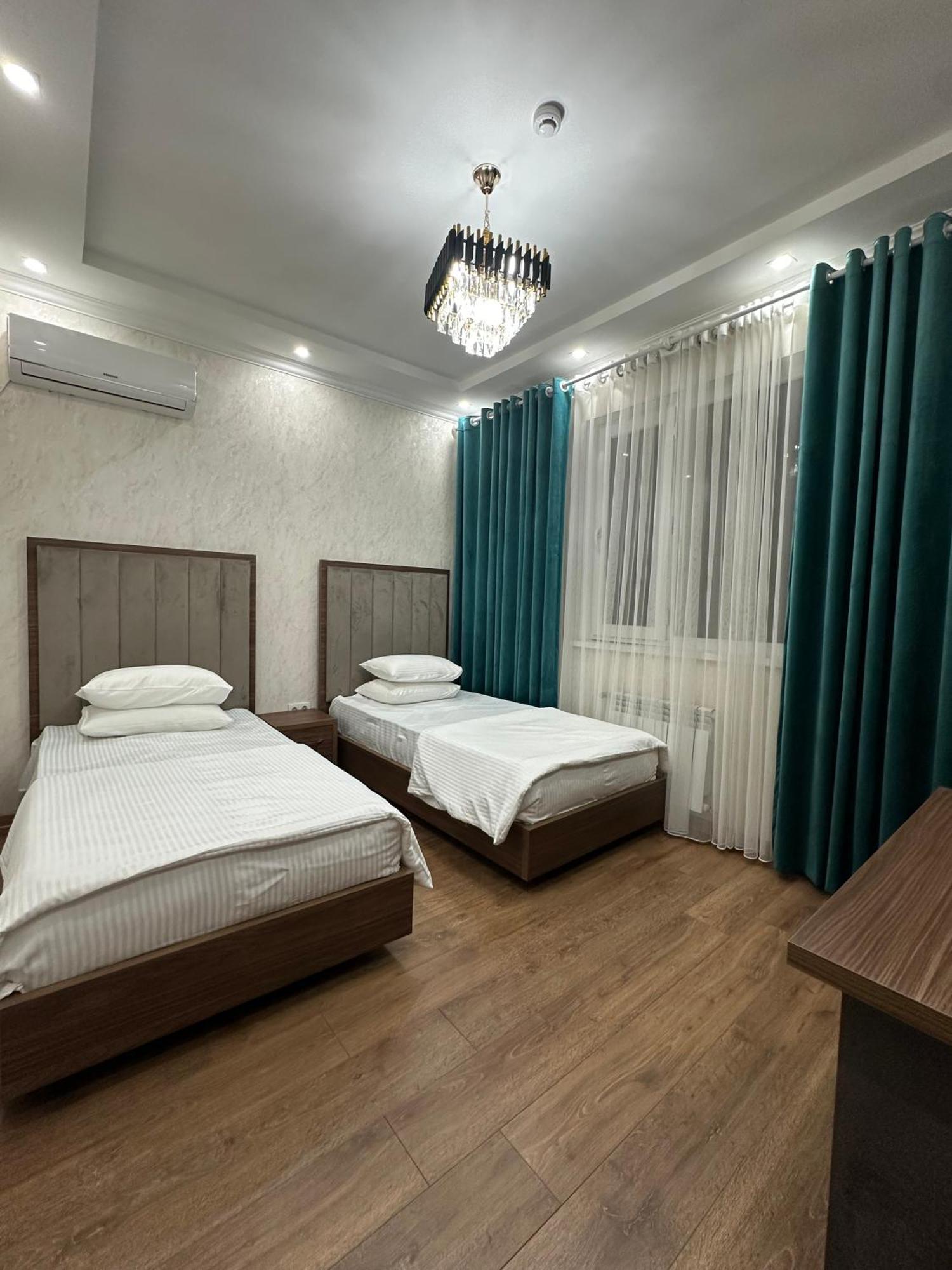 Hello Dushanbe Hostel Buitenkant foto